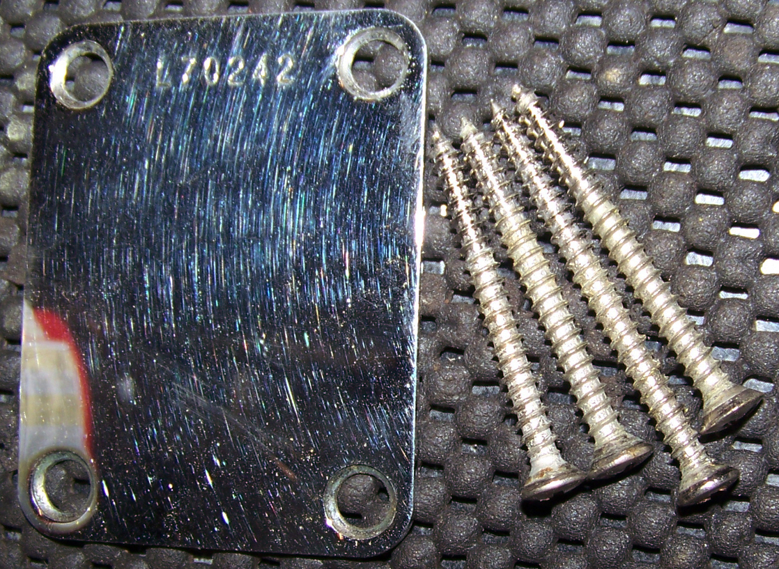 4 Neck screws one 1/4